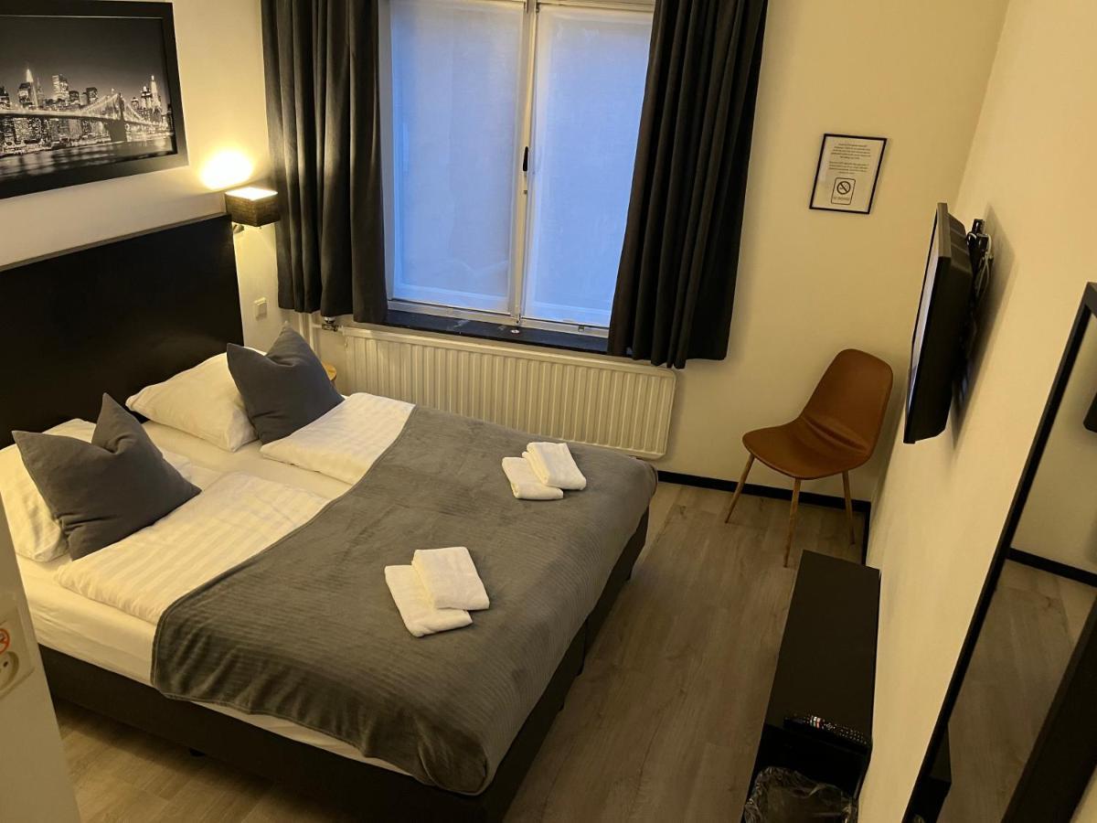 Hotel Le Bistro à Valkenburg aan de Geul Extérieur photo