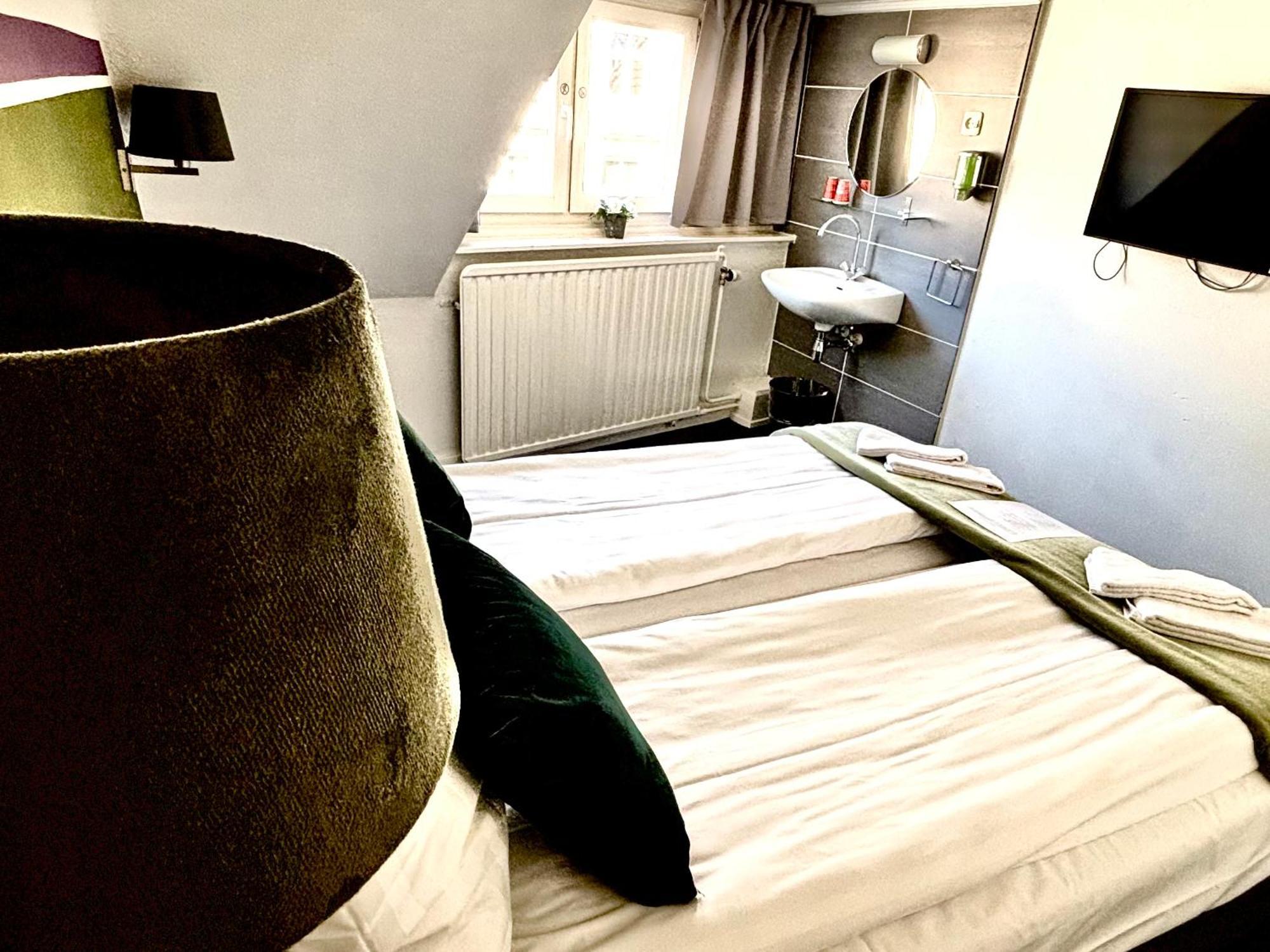 Hotel Le Bistro à Valkenburg aan de Geul Extérieur photo