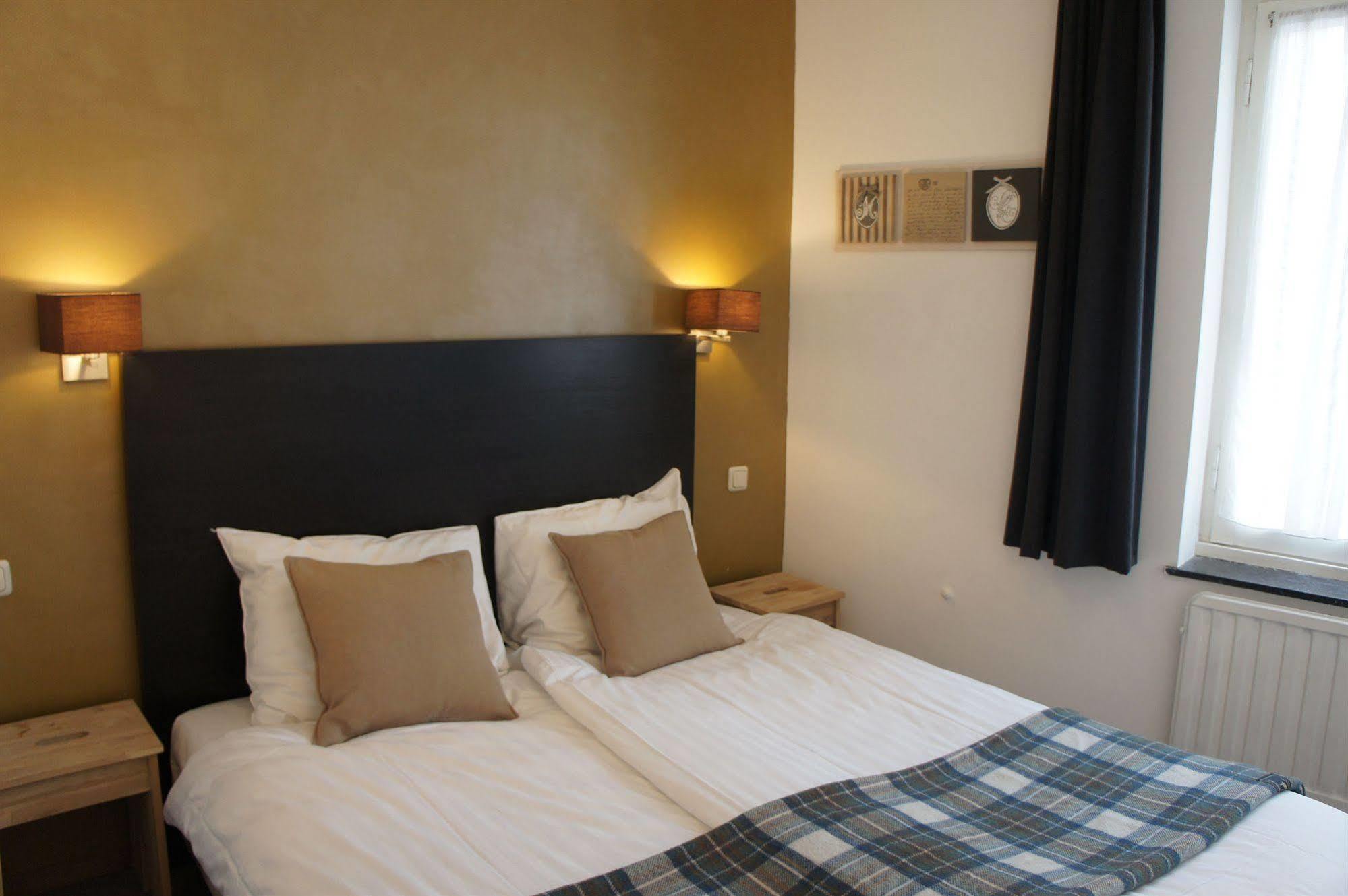Hotel Le Bistro à Valkenburg aan de Geul Extérieur photo